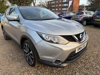 2014 Nissan Qashqai 1.5 dCi Tekna 5dr HATCHBACK Diesel Manual