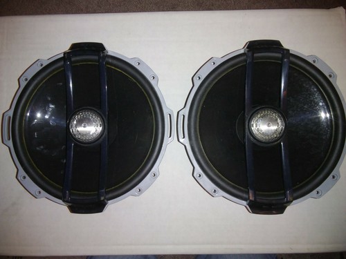 Used Rockford Marine M282 and M262 speakers with R300/4 amp