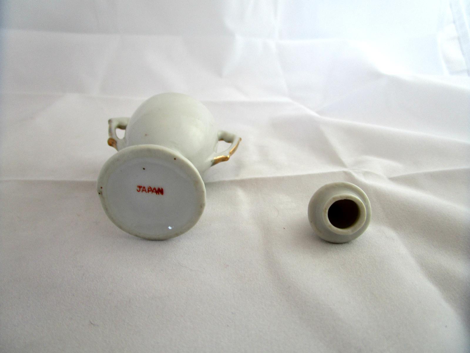 Vintage Miniature Porcelain Urn 3-1/2