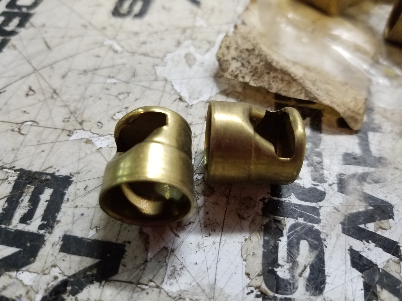LOT OF 24PC - 5H7071 CATERPILLAR 5H-7071 WATER DIRECTOR - Picture 2 of 4