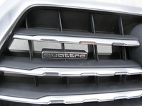 Audi Q7 4M 15-19 Frontgrill Kühlergrill Grill Quattro LS9R Audi Q7 4M 15-19 19.01.2016 4M0853651J gebraucht Vorschau 4