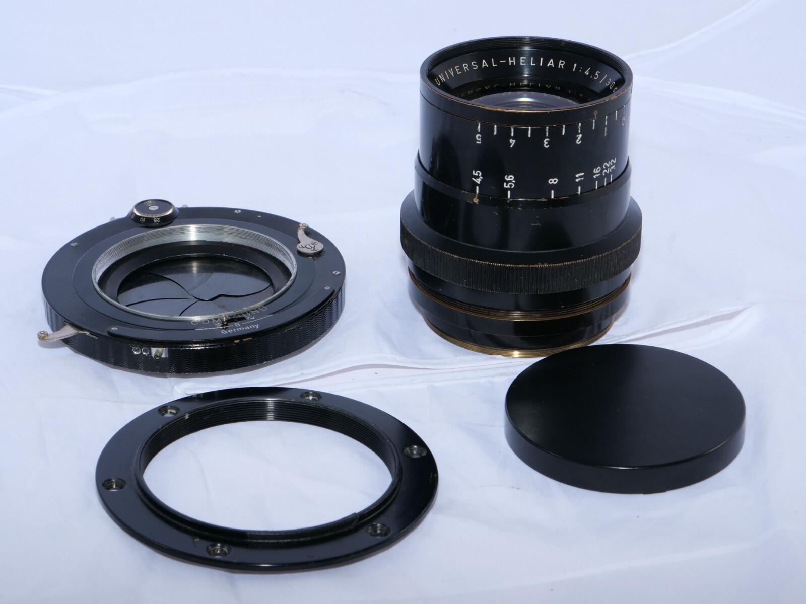 VOIGTLANDER/フォクトレンダー】レンズ/⑧/UNIVERSAL-HELIAR 1:4.5