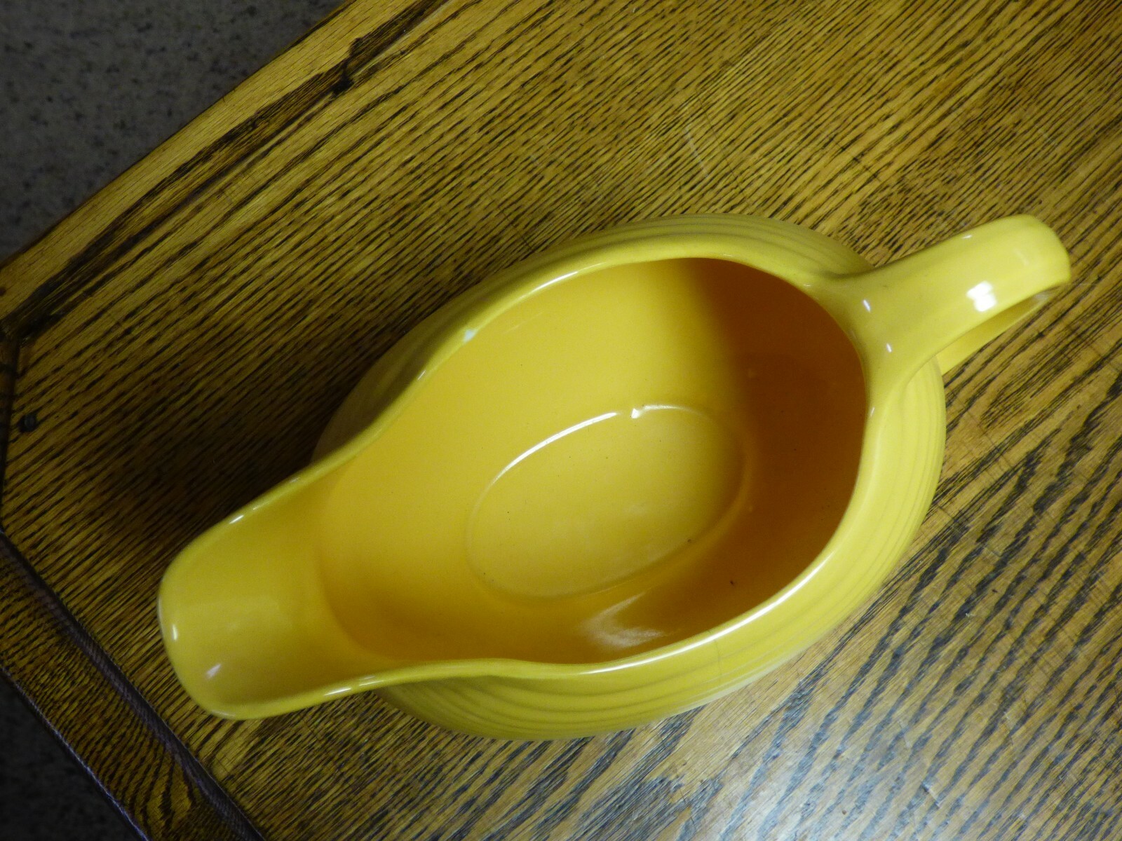 Fiesta Vintage yellow Gravy / Sauce Boat - Fiestaware