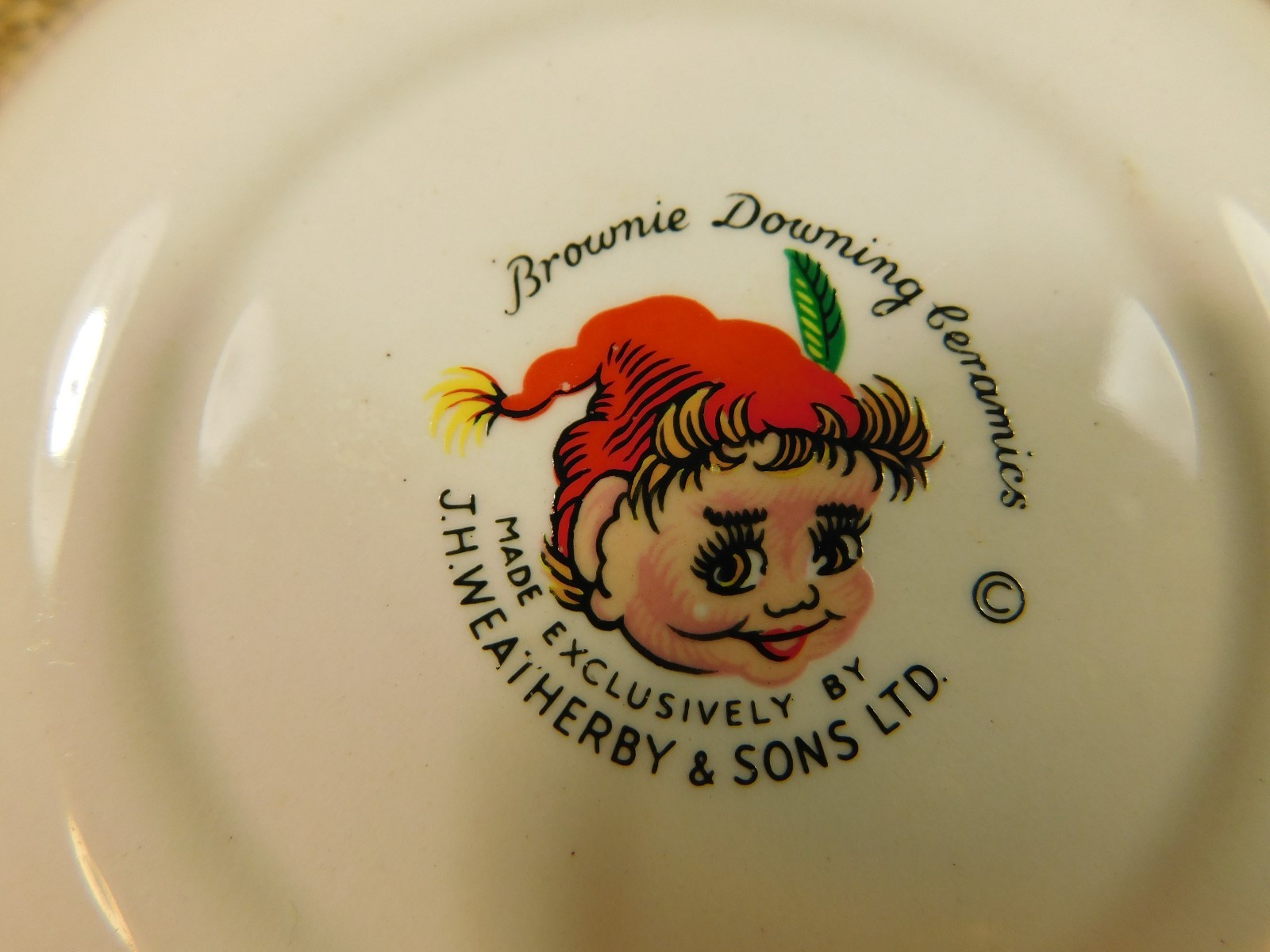 FRAE BONNIE SCOTLAND BROWNIE DOWNING CERAMICS