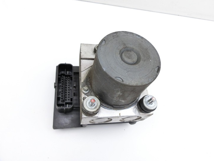 Suzuki Kizashi 09-16 ABS Steuergerät Aggregat Hydraulikblock Suzuki Kizashi 09-16 20.09.2012 0265955012 0265239017... Vorschau 2