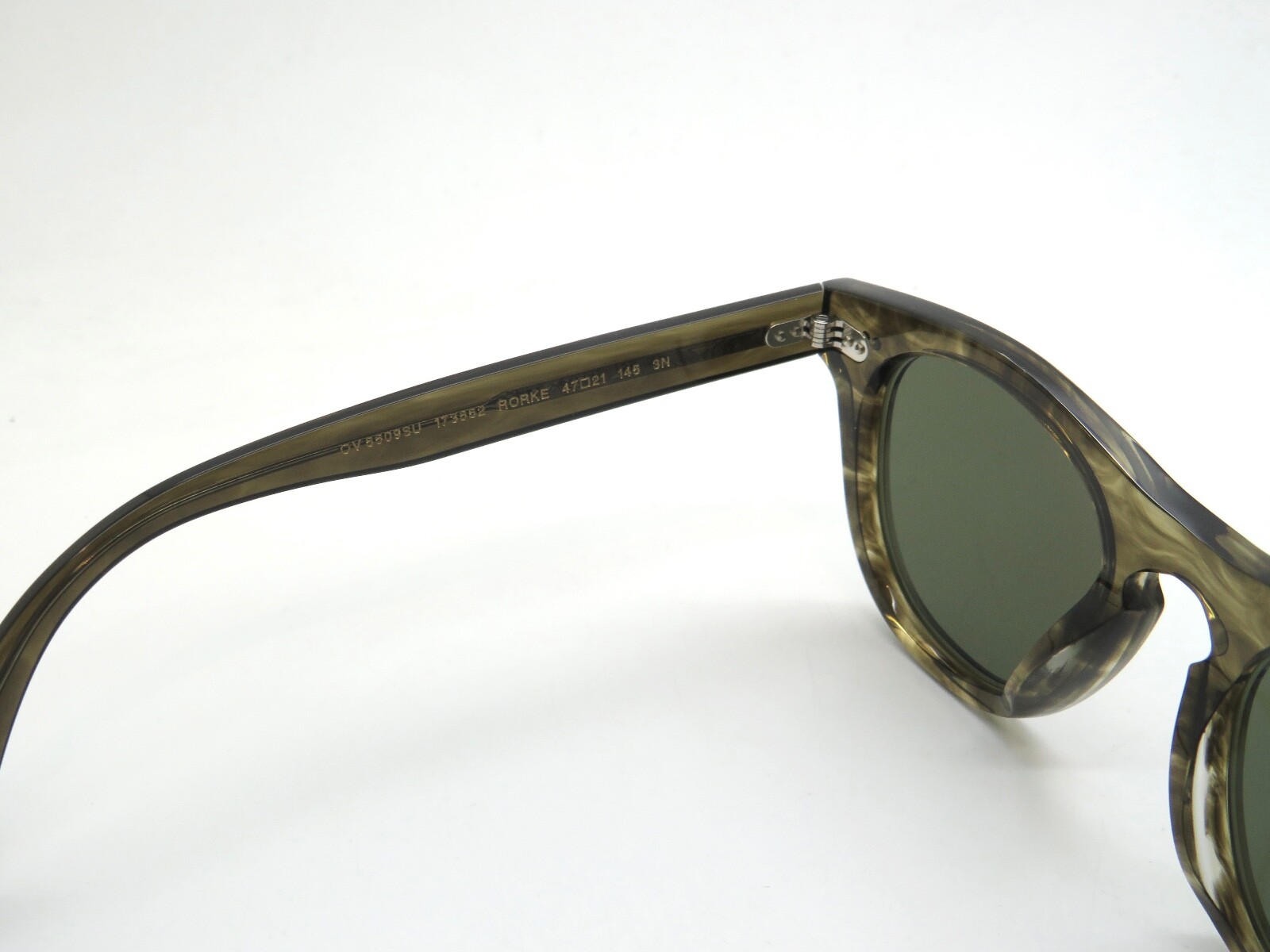 Pre-owned Oliver Peoples Rorke Ov5509su 173552 Soft Olive Gradient/g-15 47mm Sunglasses In Green G-15