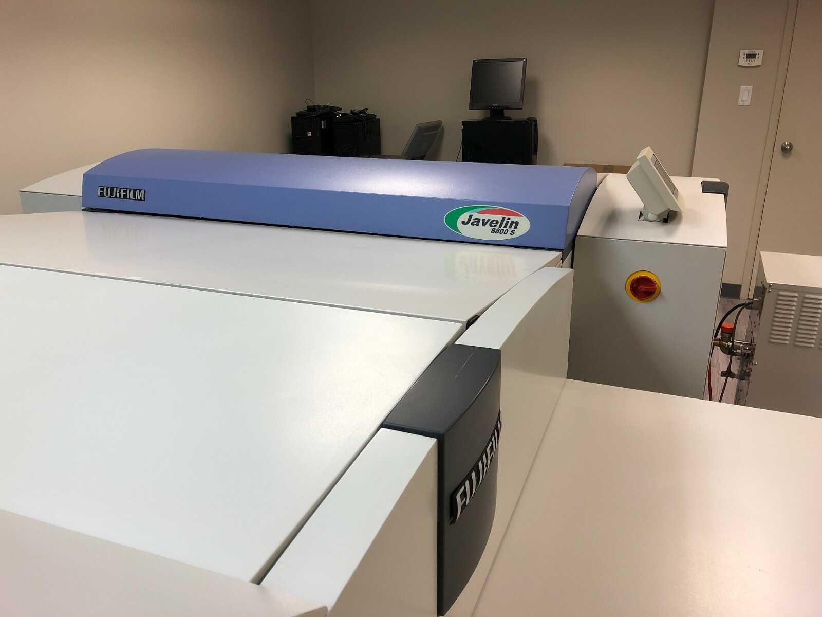 2008 Screen PT - R8800