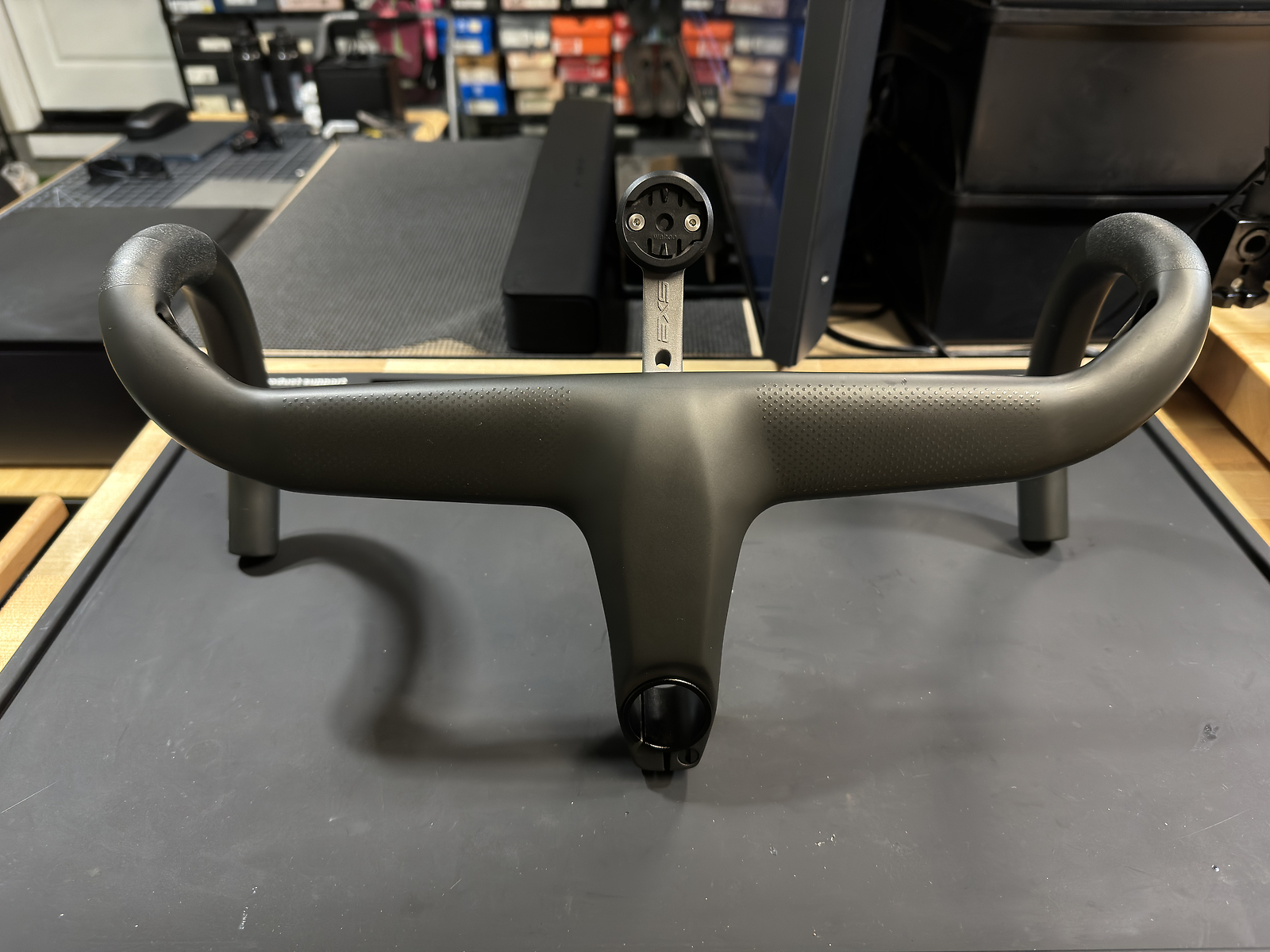 EXS Aerover Integrated Compact Handlebar 380-100 With Titanium