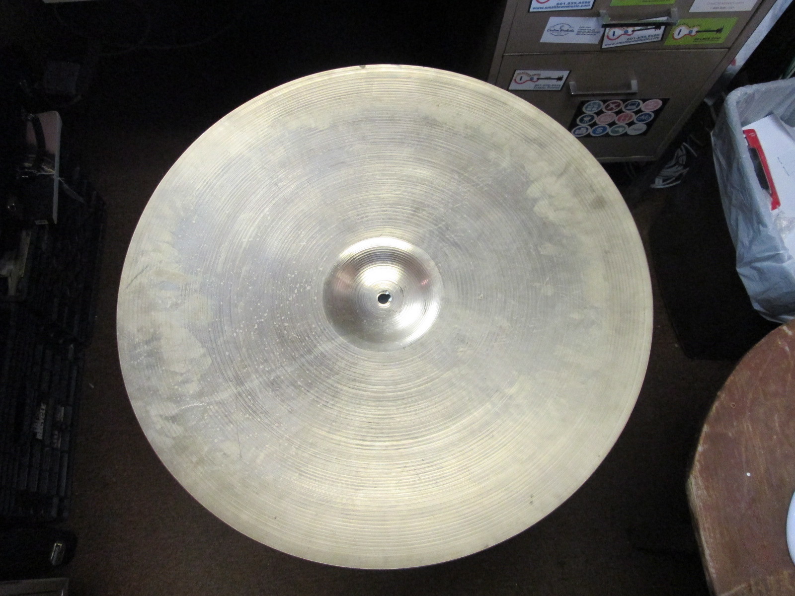 ZILCO by Azco 24” ride cymbal 3817g. Well worn from age. Keyholed very much