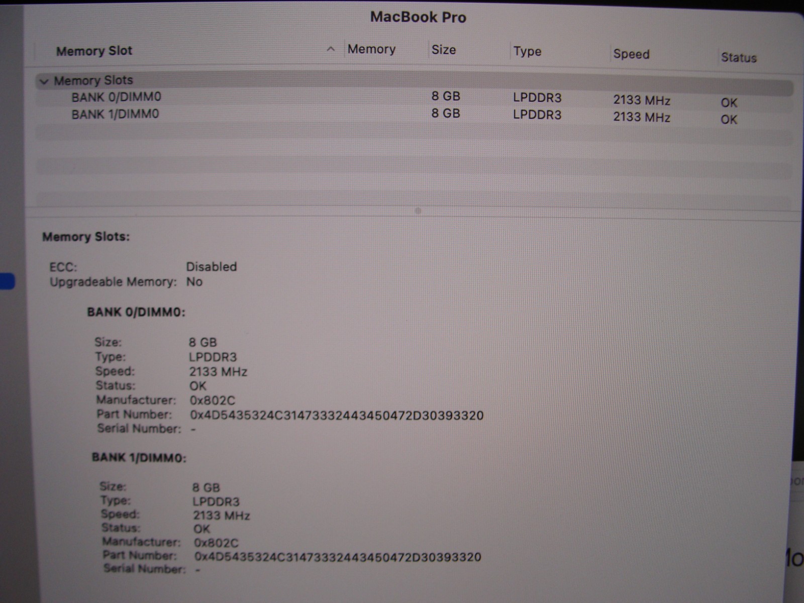 Apple MacBook Pro 15" Mid-2017 i7-7700HQ 16GB 256GB Radeon Pro 555 - Thumbnail 22