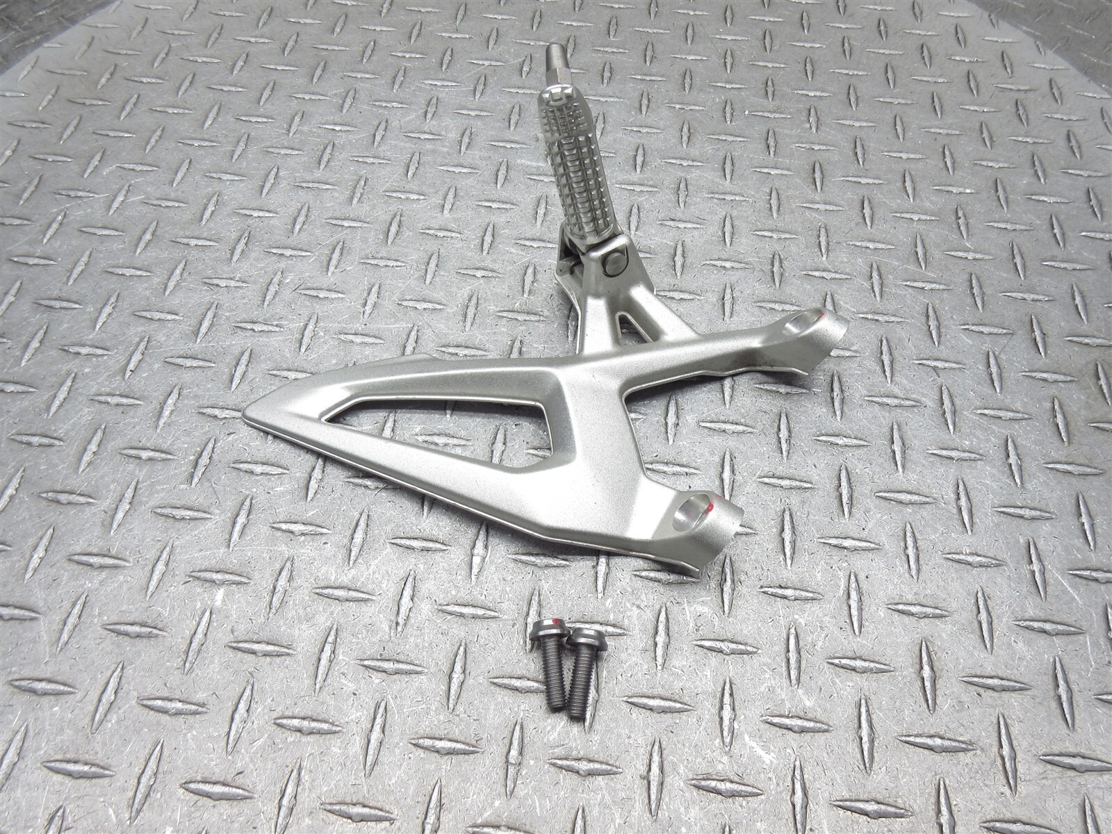 セット 2022 22-24 BMW S1000R S1000 Front Left Foot Peg Rest Step