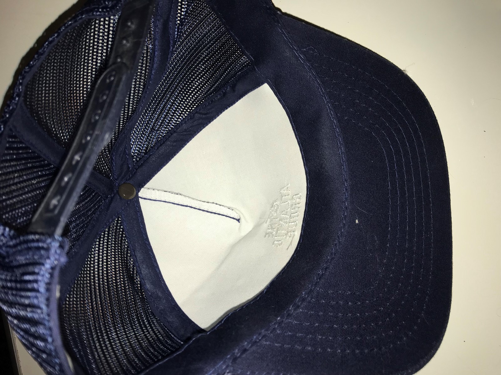 VINTAGE MESH SNAPBACK THE ATLANTIC GROUP BLUE TRUCKER STYLE HAT YOUNGAN ROPE