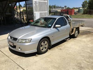 holden commodore tonner ute automatic 2005