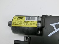 VW Sharan 7N II 10-15 Schiebedachmotor Hinten VW Sharan 7N II 10-15 19.03.2012 0390200074 8R0959591A gebraucht Vorschau 2