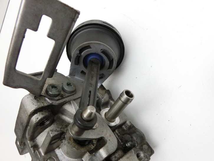 Audi Q7 4L 05-09 TDI 3,0 171KW BUG Flansch Regelklappe für Abgasrückführventil EGR AGR Ventil Audi Q7 4L 05-09... Vorschau 5