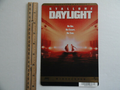 DAYLIGHT - SYLVESTER STALLONE - BLOCKBUSTER VIDEO BACKER CARD 5''X8'' NO MOVIE