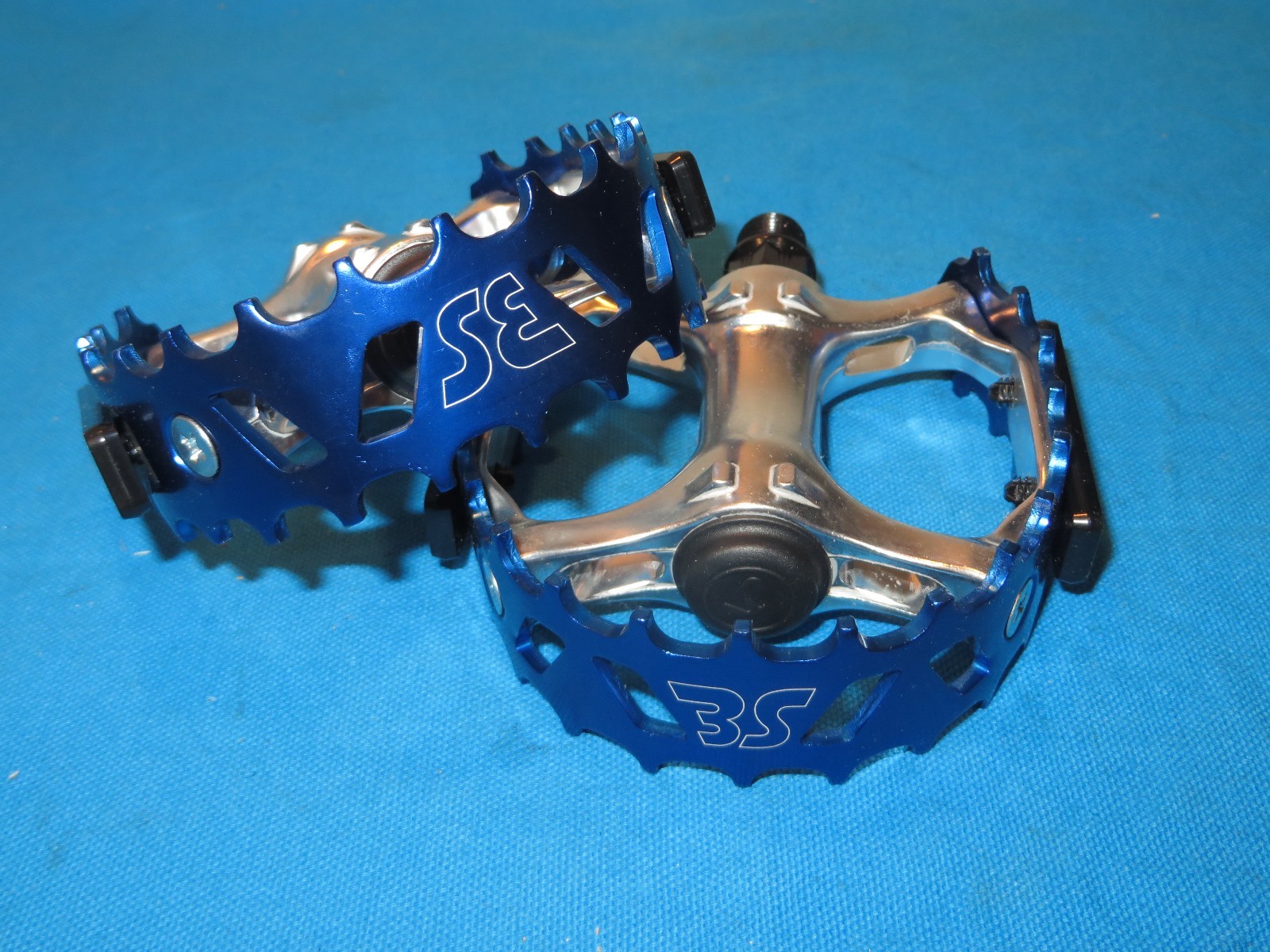 se bikes bear trap pedals