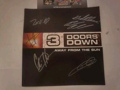 3 DOORS DOWN Away From The Sun AUTOGRAPH Arnold Roberts Harell Henderson Adair