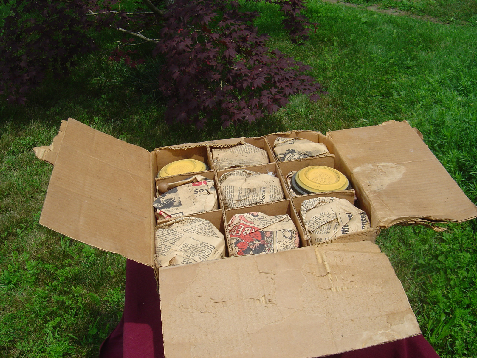 Vgt Western White Flyer Yellow # 305 Clay Pigeons & Remington Target-Thrower