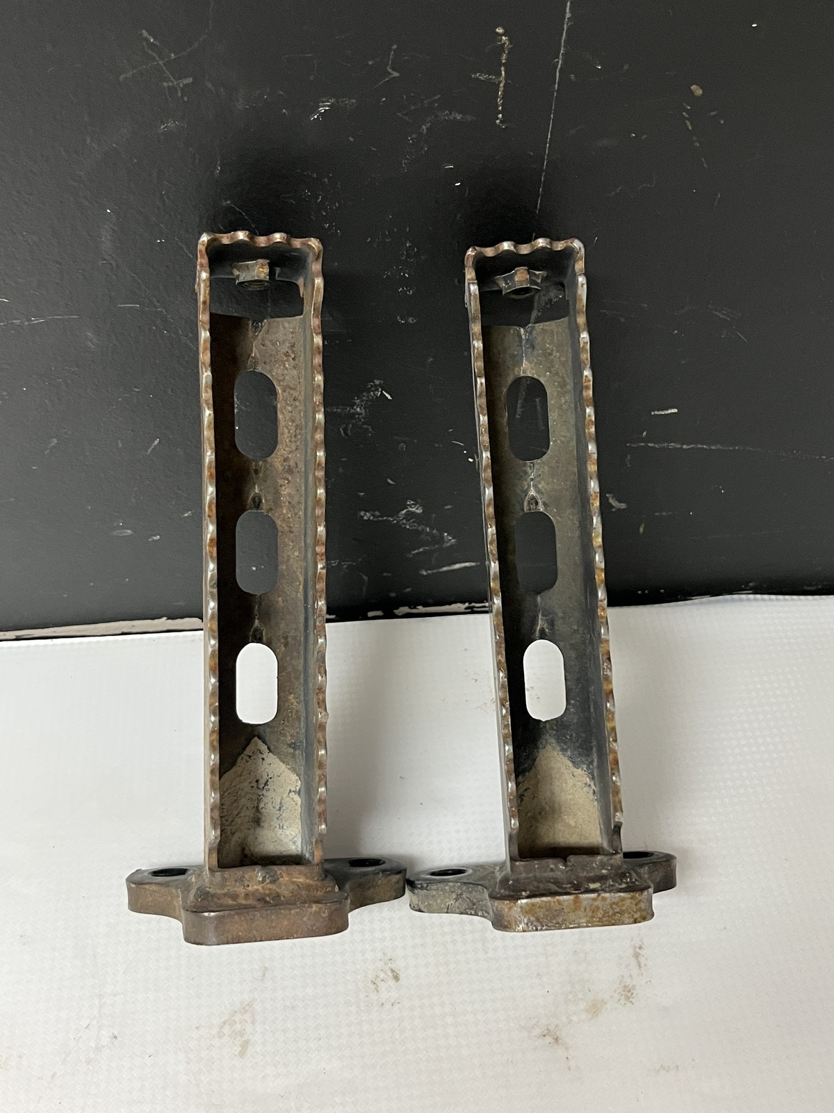 2004 04 Suzuki LTZ400 Z400 Quadsport Footrest Left and Right OEM 43510-07G10