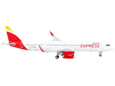 Airbus A321neo ''Iberia Express'' White/Red Tail 1/400 Diecast by GeminiJets