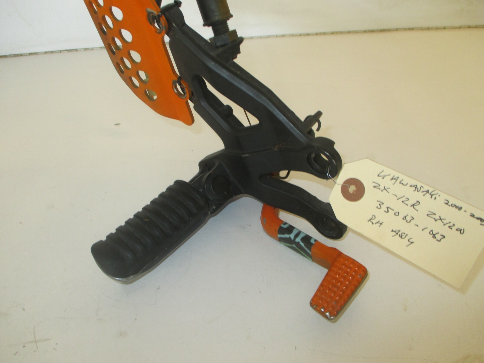 Kawasaki ZX-12R Right Side Riders Footrest ASSY 35063-1063