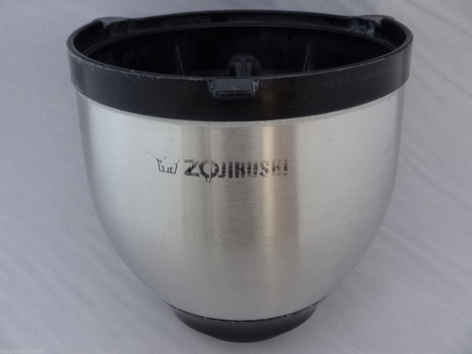 Zojirushi Kitchen, Dining & Bar Supplies