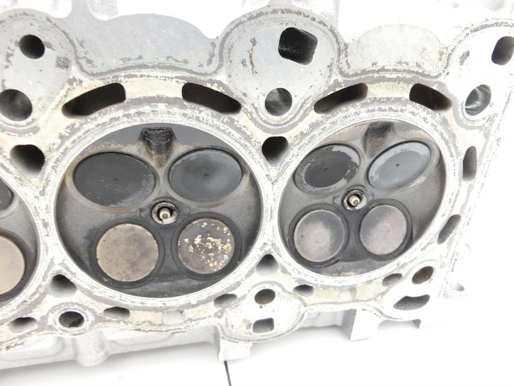 Ford Mondeo IV 4 07-15 2,0 149KW TNBA Zylinderkopf Ford Mondeo IV 4 07-15 03.03.2011 RMAG9E-6C032-BA 1851472 gebraucht Vorschau 9