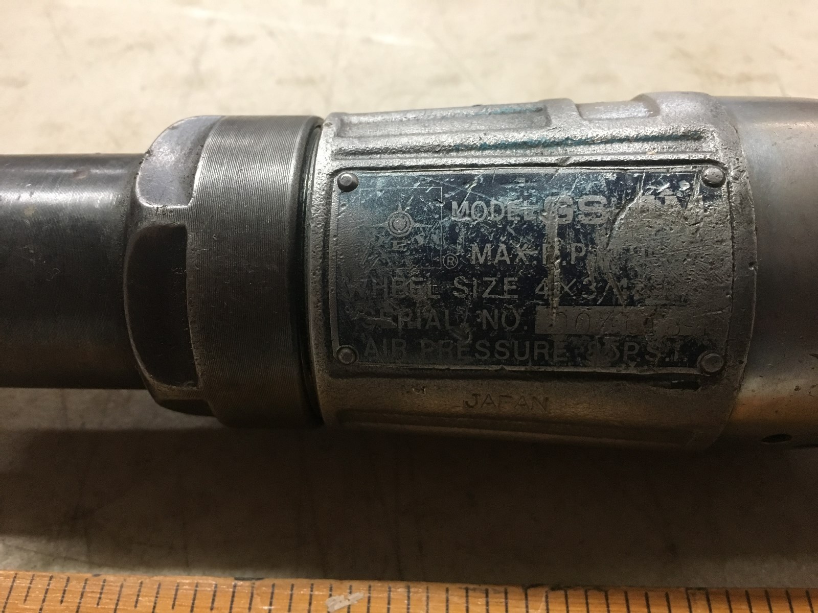JET Pneumatic Industrial Horizontal Grinder 24