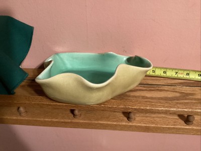 Vintage Red Wing Leaf Form Pottery Bowl Green & Yellow 1069