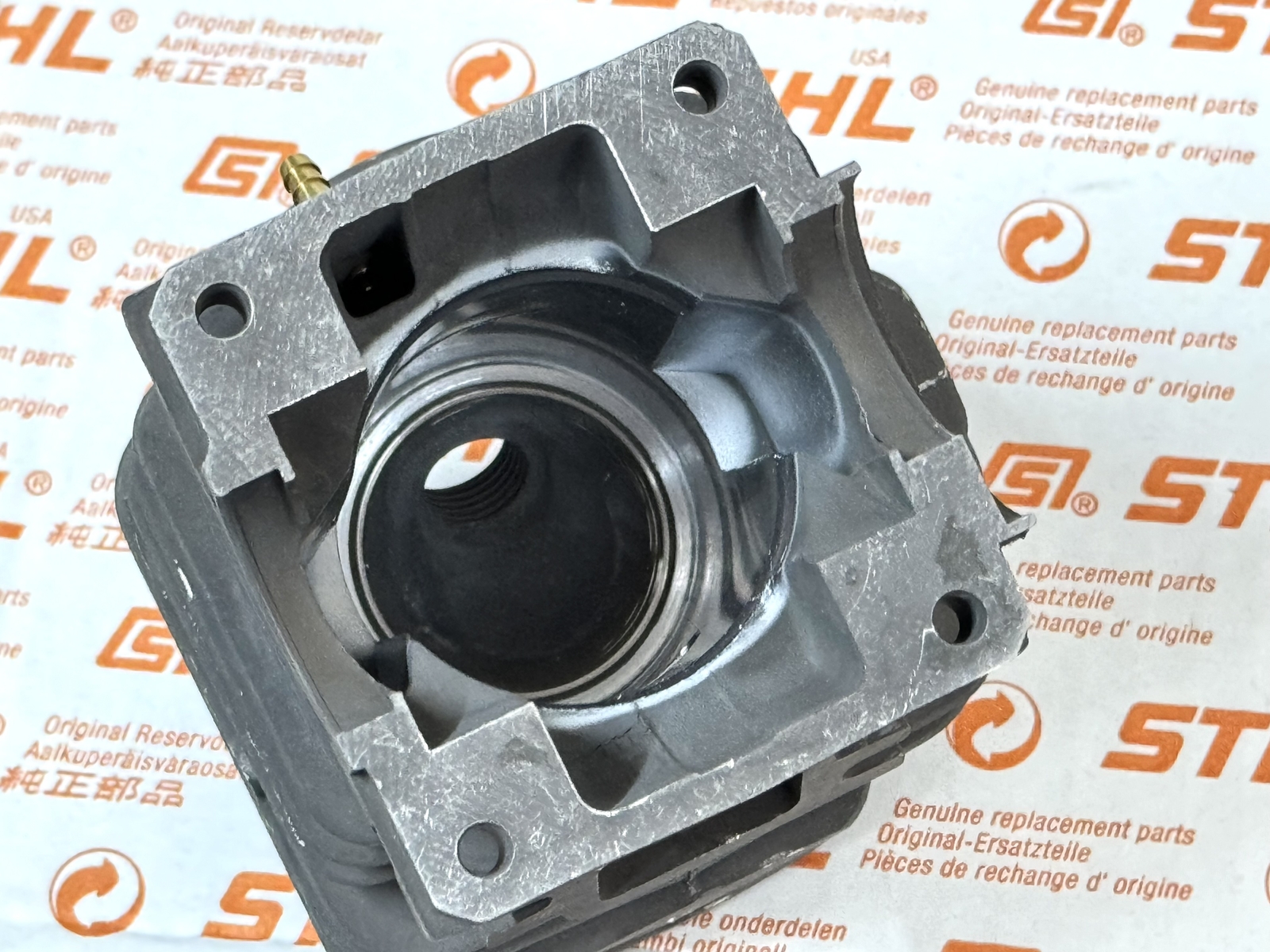 STIHL OEM CYLINDER WITH PISTON KIT 1123 020 1206 FOR 025 MS250 023 MS 230 250 - Picture 4 of 6