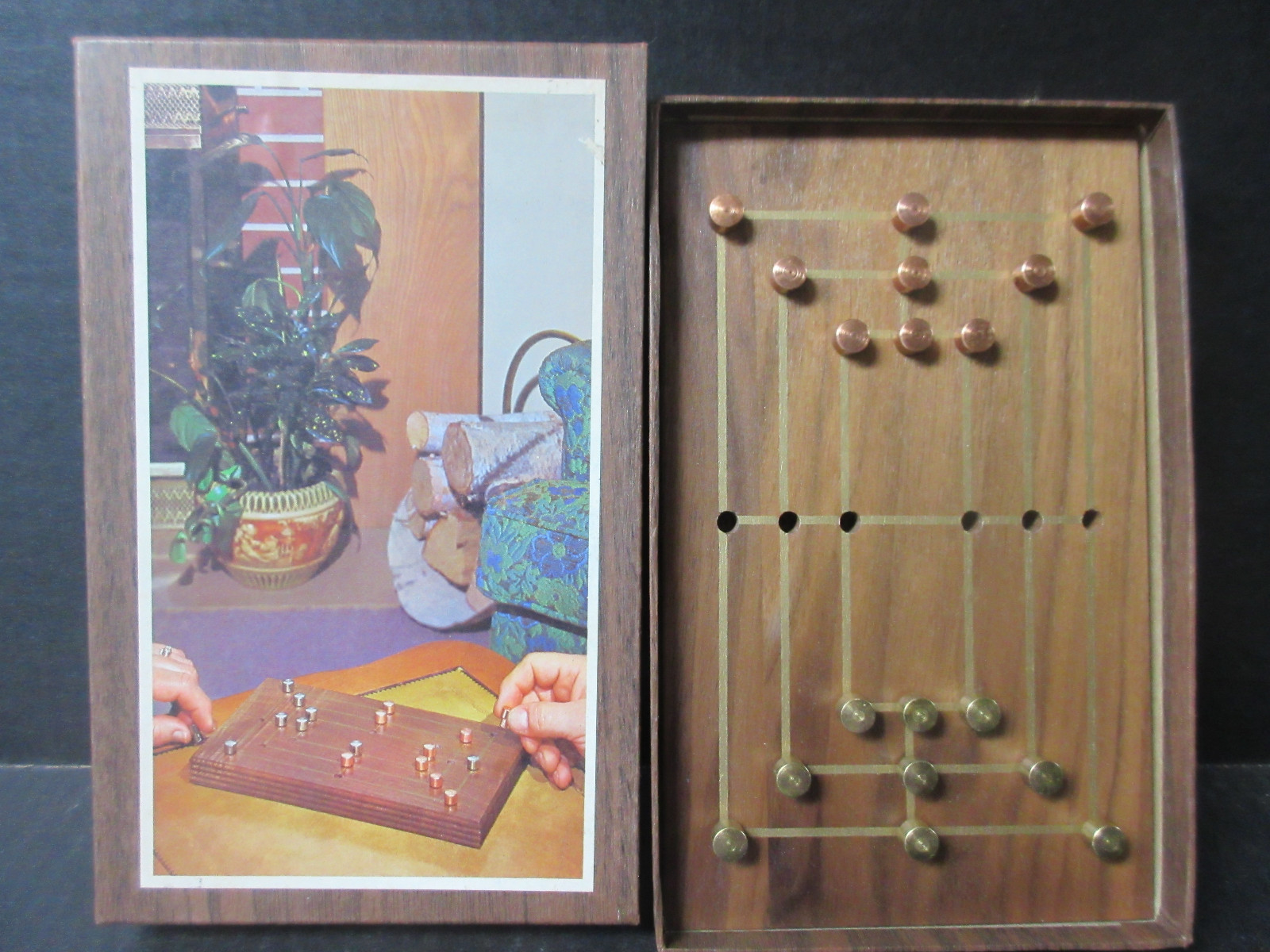 The Mill Game by Hoyle Model #8109