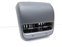 Tesla Model 3 Perf 20-23 Luftdusche Luftdüse Mitte Hinten Tesla Model 3 Perf 20-23 18.04.2023 1087928-00-B... Vorschau 2