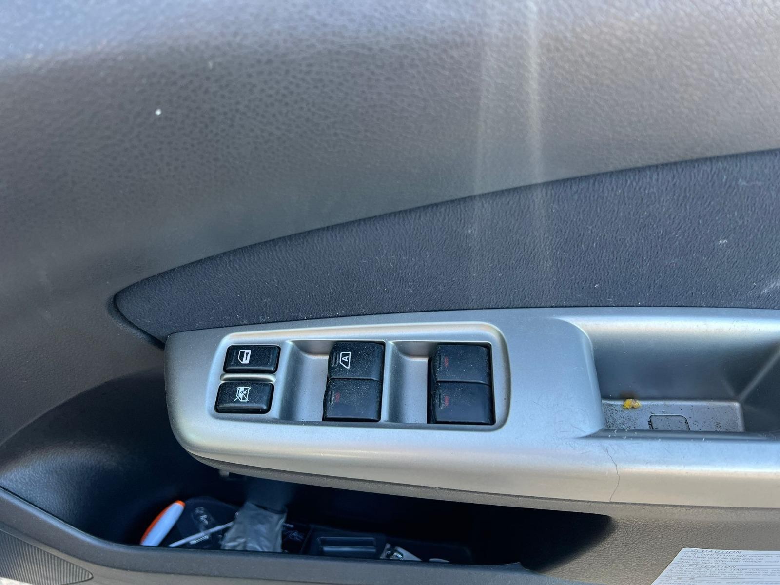 SUBARU FORESTER 02/2008-12/2012 LEFT TAILLIGHT IN BODY - thumbnail 9
