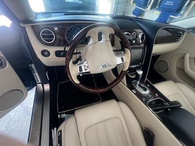 image 3 of interior