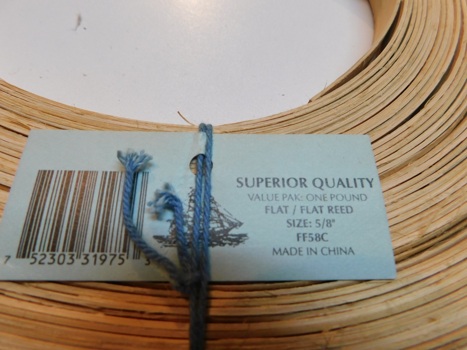 Flat  Reed 5/8 --1 pound--New Crafting Basket Making Supply