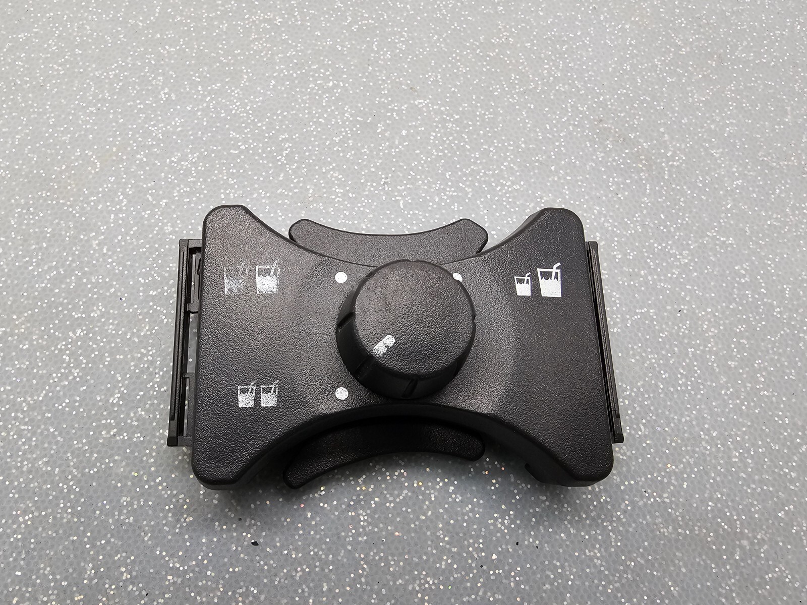 07-12 Nissan Sentra Console Cupholder Drink Holder Insert Divider