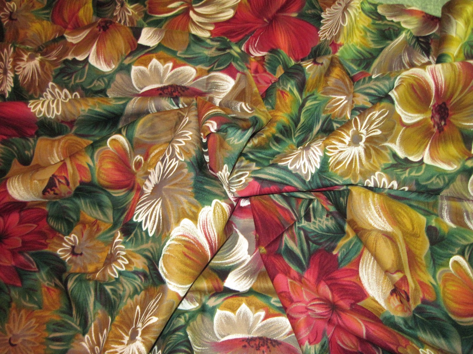 Vtg Fabric Bold Florals 5