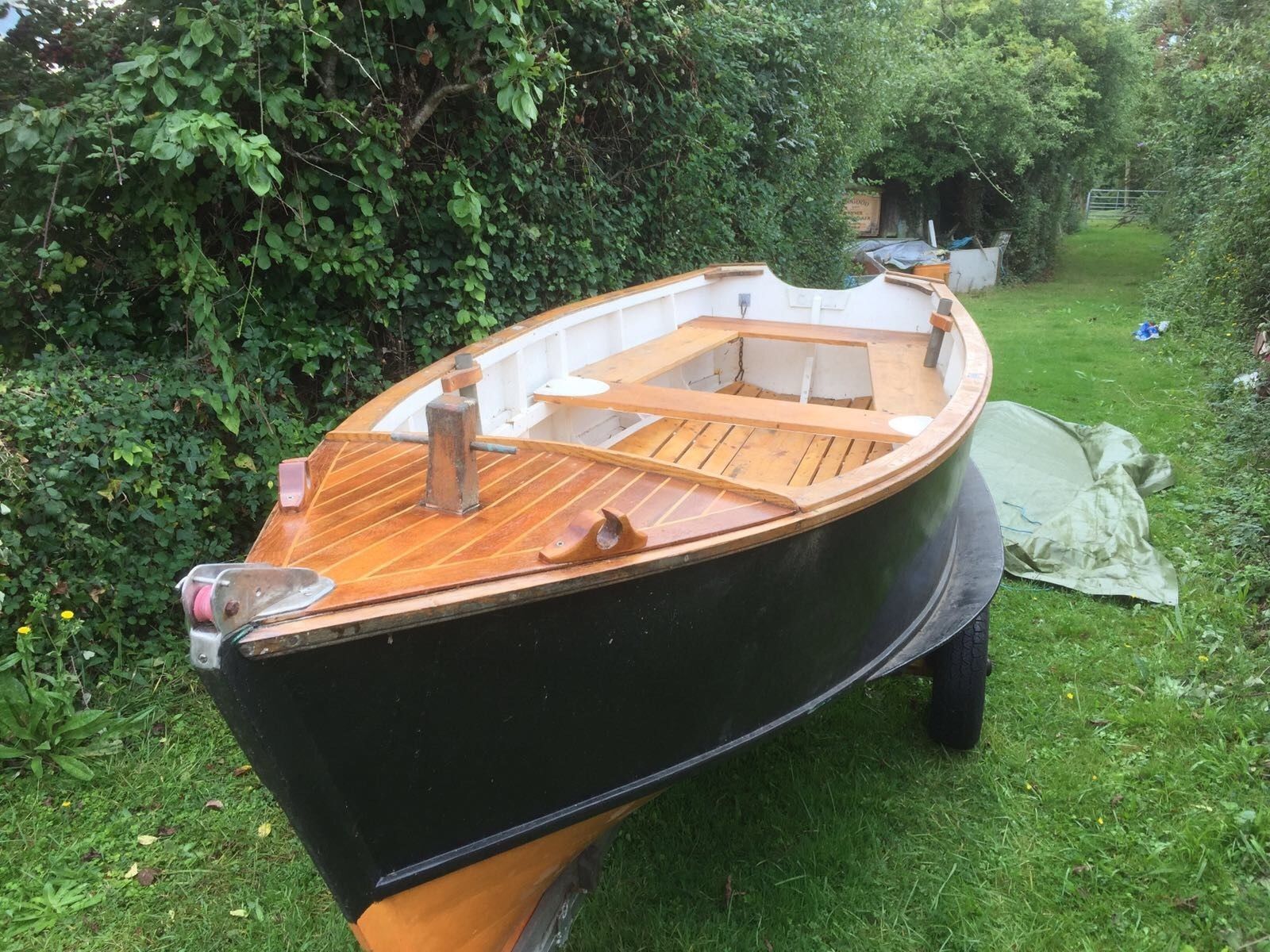 Wooden Hull Sailing Boats