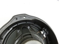 Mercedes S204 C180 09-14 Lautsprecher Rechts Vorne Mercedes S204 C180 09-14 01.06.2010 gebraucht Vorschau 4