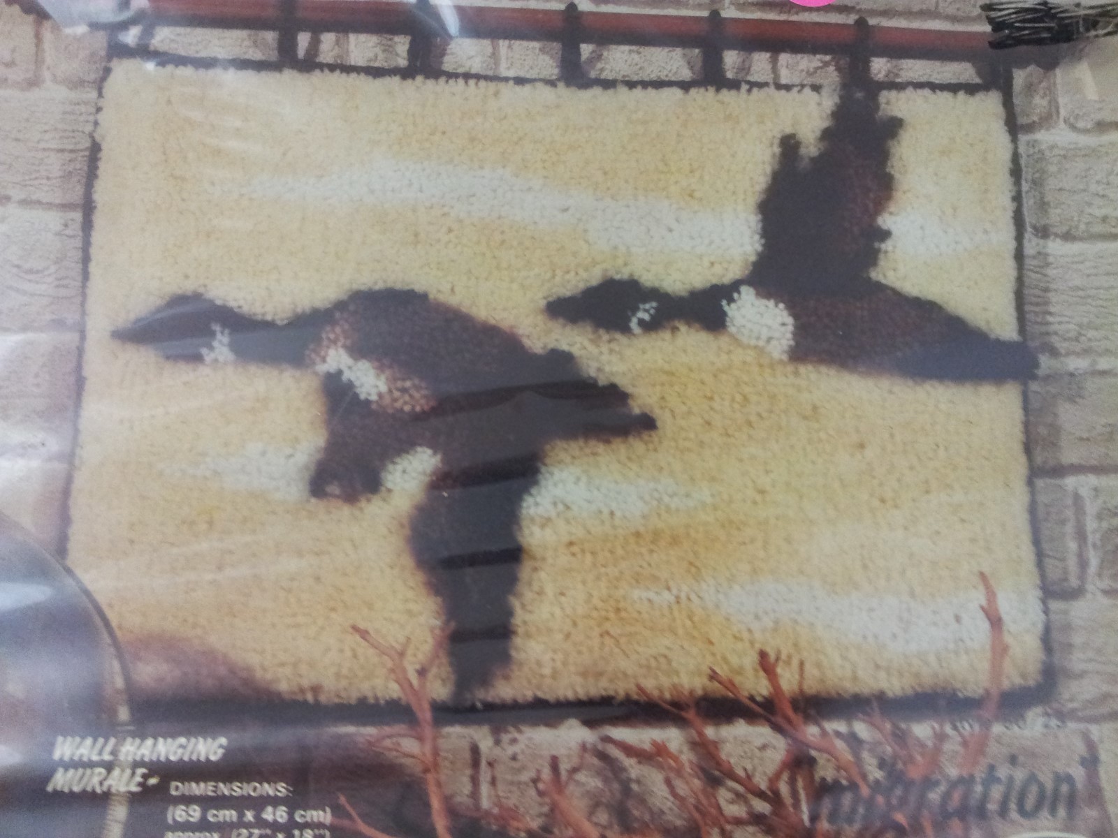 Phentex Hook Hang Deluxe Kit Canadian Geese migration latch decor new VTG NIB