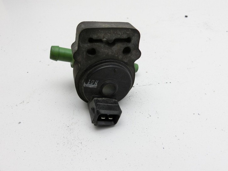 Mercedes SLK R171 04-08 1,8 120KW Magnetventil Kraftstoffventil Mercedes SLK R171 04-08 23.11.2006 A0004702993... Vorschau 3