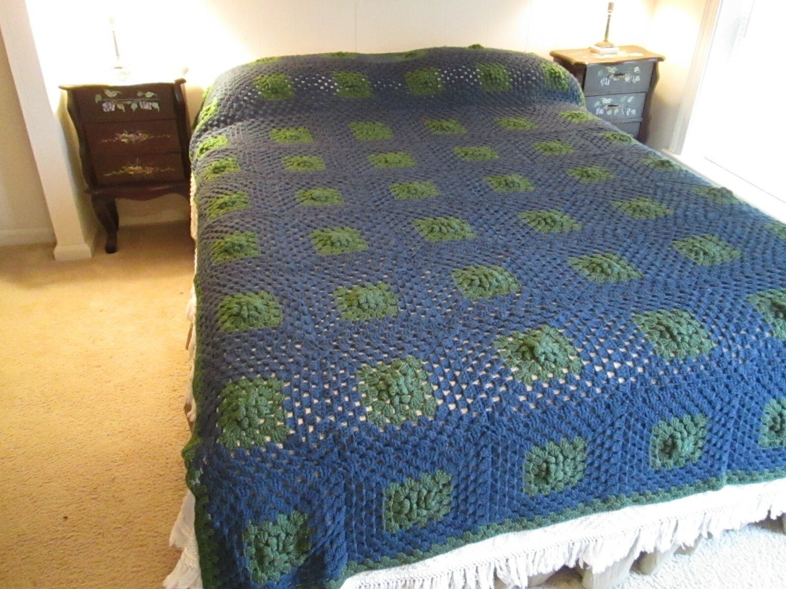 Vtg Granny Crocheted Afghan / Bedspread 3D Roses Flowers Blue & Green 66 X 100