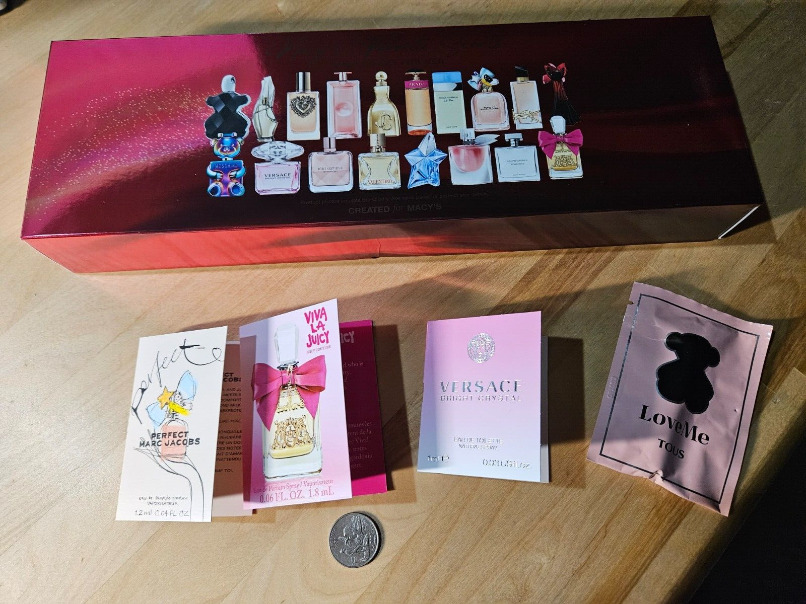 Macy's ’s 18 Piece  Favorite Scents Petfume Sampler Set For Her. New! #B2-2