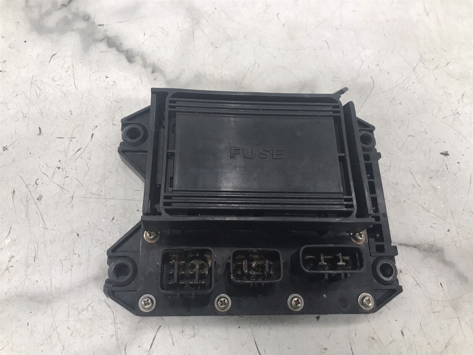 16 Yamaha VX 1050 E V1 HO 1.0 Waverunner Junction fuse box 16 Yamaha VX 1050 E V1 HO 1.0 Waverunner Junction fuse box