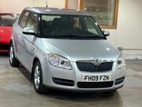 2009 Skoda Fabia 1.4 16V 2 5dr HATCHBACK Petrol Manual