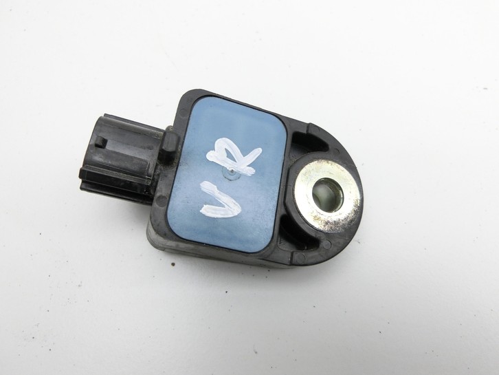 Toyota Auris II E18 15-19 Airbagsensor Crashsensor Sensor Rechts Vorne - Bild 2