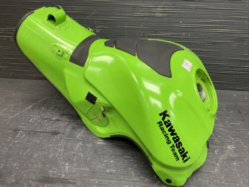 2021 Kawasaki Ninja ZX10R Gas tank, fuel tank DENTED #61622 2021 Kawasaki Ninja ZX10R Gas tank, fuel tank DENTED #61622