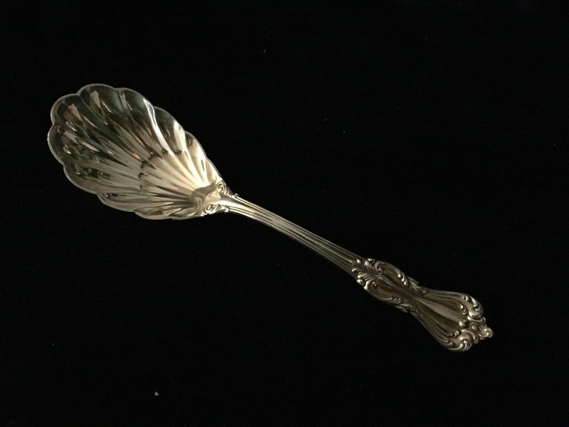 【米国／リード＆バートン】純銀 スターリングシルバー／スプーン「エナメル」 Reed and Barton Sterling Flatware, Marlborough, Sugar Spoon Shell