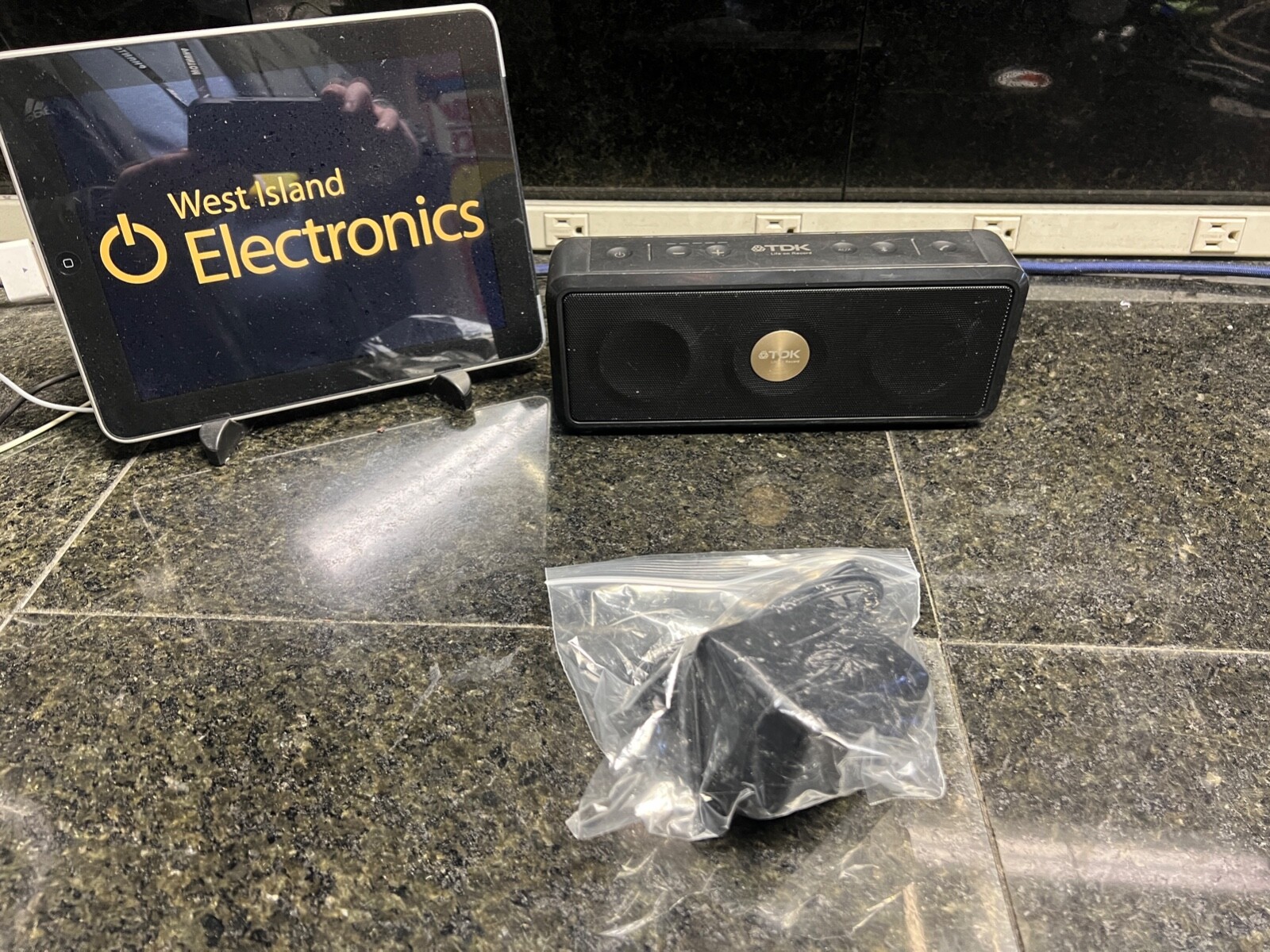 TDK Life On Record Wireless Portable Bluetooth Speaker Model A33